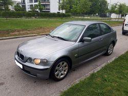 Grau Gebraucht 2003 BMW 320 Advantage Limousine | 1.590 € (Guter Preis)