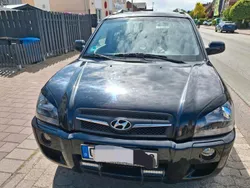 Schwarz Gebraucht 2009 Hyundai Tucson Edition+ SUV | 3.999 € (Fairer Preis)