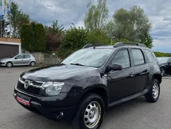 Schwarz Gebraucht 2013 Dacia Duster Lauréate SUV | 6.800 € (Fairer Preis)