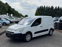 Blanc banquise Gebraucht 2008 Citroën Berlingo Van / Kleinbus | 2.500 € (Fairer Preis)