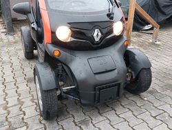 Orange Gebraucht 2017 Renault Twizy Kleinwagen | 5.500 €