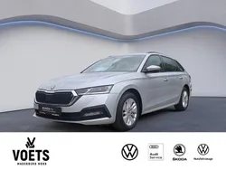 Silber Gebraucht 2021 Skoda Octavia Ambition Kombi | 21.488 € (Guter Preis)