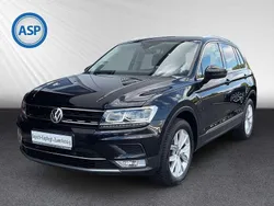 Deep black perleffekt Gebraucht 2017 VW Tiguan Highline SUV | 21.900 € (Fairer Preis)