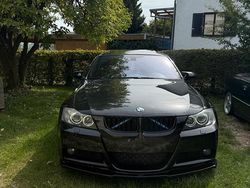 Schwarz Gebraucht 2007 BMW 335 Limousine | 12.000 € (Etwas zu teuer)