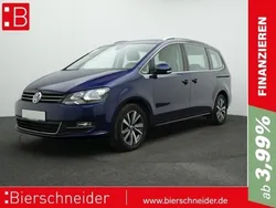 Blau Gebraucht 2022 VW Sharan Highline Van / Kleinbus | 33.950 € (Fairer Preis)