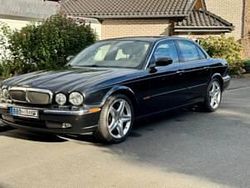 Schwarz Gebraucht 2005 Jaguar XJR Limousine | 12.500 €