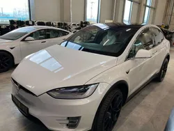 Weiß Gebraucht 2020 Tesla Model X SUV | 46.000 € (Teuer)