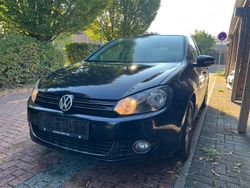 Blau Gebraucht 2011 VW Golf VI Style Limousine | 4.500 € (Guter Preis)