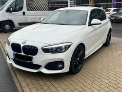 Weiß Gebraucht 2019 BMW 118 Shadowline Kleinwagen | 13.499 € (Superpreis)
