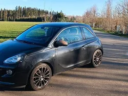 Schwarz Gebraucht 2014 Opel Adam Glam Kleinwagen | 2.881 €