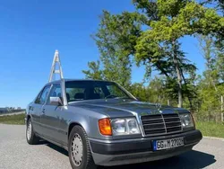 Gebraucht 1988 Mercedes E300 Limousine | 10.300 €