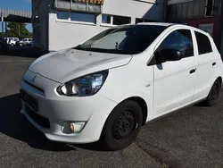 Weiß Gebraucht 2014 Mitsubishi Space Star Kleinwagen | 5.500 € (Etwas zu teuer)