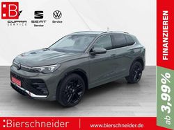 Gruen Gebraucht 2024 VW Tiguan Pro SUV | 44.950 € (Guter Preis)