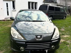 Grün Gebraucht 2005 Peugeot 307 CC Tendance Cabrio | 1.600 € (Guter Preis)