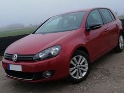Rot Gebraucht 2011 VW Golf VI Style Kleinwagen | 6.499 € (Fairer Preis)
