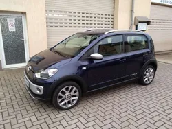 Dark blue metallic Gebraucht 2014 VW cross up! Kleinwagen | 8.500 € (Fairer Preis)
