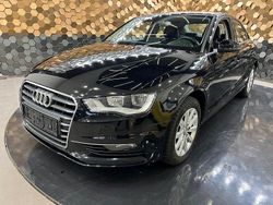 Brillantschwarz Gebraucht 2014 Audi A3 Attraction Limousine | 11.948 € (Teuer)
