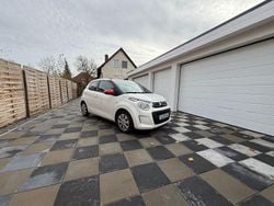 Weiß Gebraucht 2016 Citroën C1 Feel Kleinwagen | 5.800 € (Guter Preis)
