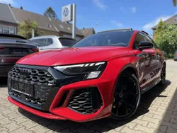 Tangorot Gebraucht 2023 Audi RS3 Sportback Sport Kleinwagen | 58.790 € (Fairer Preis)