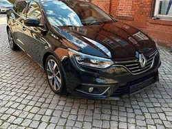 Schwarz Gebraucht 2017 Renault Mégane IV Bose Edition Limousine | 8.925 € (Fairer Preis)