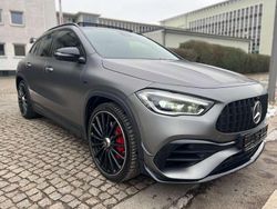 Grau Gebraucht 2022 Mercedes GLA45 AMG AMG SUV | 47.050 € (Fairer Preis)