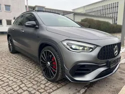Grau Gebraucht 2022 Mercedes GLA45 AMG AMG SUV | 47.050 € (Guter Preis)