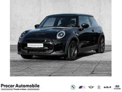 Schwarz Gebraucht 2022 Mini Cooper SE Essential Kleinwagen | 17.900 € (Fairer Preis)