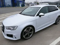 Grau Gebraucht 2016 Audi RS3 Sport Kleinwagen | 40.990 € (Fairer Preis)