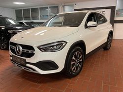 Polarweiss Gebraucht 2022 Mercedes GLA250 Style SUV | 31.989 € (Superpreis)