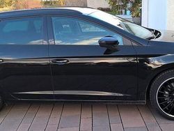 Schwarz Gebraucht 2015 Seat Leon ST FR Kombi | 13.999 € (Fairer Preis)