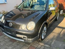 Schwarz Gebraucht 2005 VW Polo Limousine | 2.500 € (Fairer Preis)