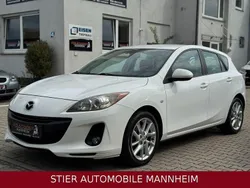 Weiß Gebraucht 2012 Mazda 3 Edition Limousine | 2.950 € (Superpreis)
