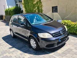 Schwarz Gebraucht 2005 VW Golf V Limousine | 1.900 € (Superpreis)