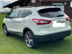 Weiß Gebraucht 2014 Nissan Qashqai Tekna SUV | 9.500 € (Etwas zu teuer)