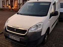 Weiß Gebraucht 2016 Peugeot Partner Van / Kleinbus | 7.790 € (Guter Preis)