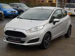 Polarsilber metallic Gebraucht 2017 Ford Fiesta Trend Kleinwagen | 6.690 € (Teuer)