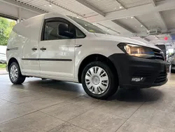 Weiß Gebraucht 2018 VW Caddy Van / Kleinbus | 19.490 € (Etwas zu teuer)