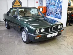 Grün Gebraucht 1988 BMW 320 Cabriolet Cabrio | 29.990 €