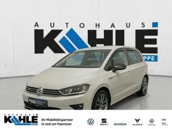 Pure white Gebraucht 2016 VW Golf Sportsvan LOUNGE Van / Kleinbus | 13.990 € (Fairer Preis)