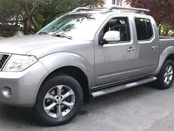 Grau Gebraucht 2015 Nissan Navara Platinum Abholung | 19.490 €