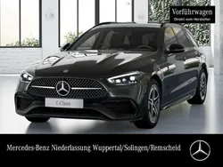 Grau Gebraucht 2025 Mercedes C300e AMG Limousine | 57.900 € (Fairer Preis)
