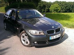 Grün Gebraucht 2011 BMW 320 Limousine | 4.499 € (Guter Preis)
