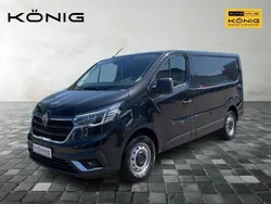 Schwarz Gebraucht 2024 Renault Trafic Komfort Van | 31.222 € (Etwas zu teuer)