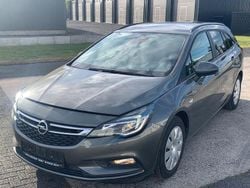 Silber Gebraucht 2016 Opel Astra Business Kombi | 10.600 € (Fairer Preis)