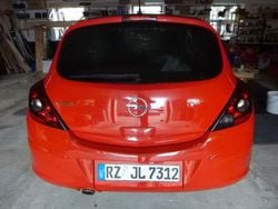 Rot Gebraucht 2010 Opel Corsa Color Edition Coupé | 2.200 € (Fairer Preis)