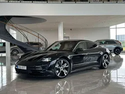 Schwarz Gebraucht 2021 Porsche Taycan Turbo Limousine | 74.085 € (Superpreis)