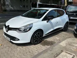 Gletscherweiss Gebraucht 2014 Renault Clio IV Initiale Paris Kleinwagen | 7.990 € (Fairer Preis)