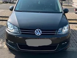 Braun Gebraucht 2014 VW Sharan Van / Kleinbus | 18.500 € (Etwas zu teuer)