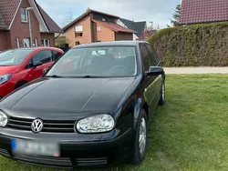 Schwarz Gebraucht 2000 VW Golf IV Kleinwagen | 3.500 € (Etwas zu teuer)