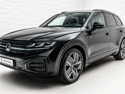 Schwarz Neu 2025 VW Touareg R-line SUV | 83.300 €